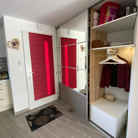 Maison Chic Avec Jacuzzi & Jardin Paisible Chauray