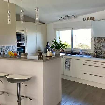 بيت للعطل Maison Chic Avec Jacuzzi & Jardin Paisible