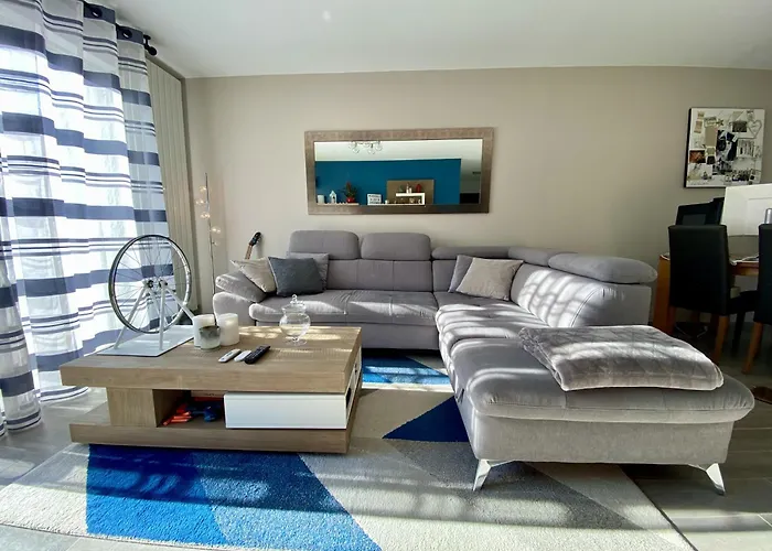 Maison Chic Avec Jacuzzi & Jardin Paisible Chauray