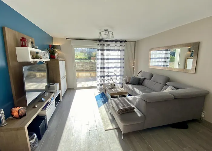 Maison Chic Avec Jacuzzi & Jardin Paisible